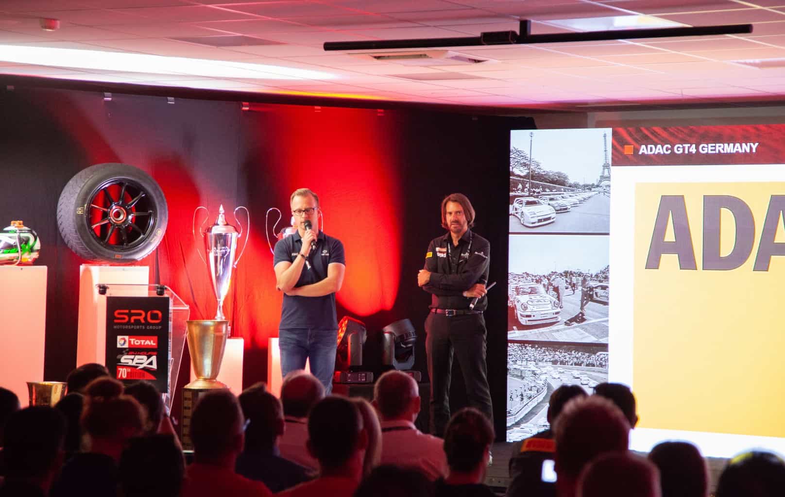 Organisation de la conférence de presse d''SRO par So Event