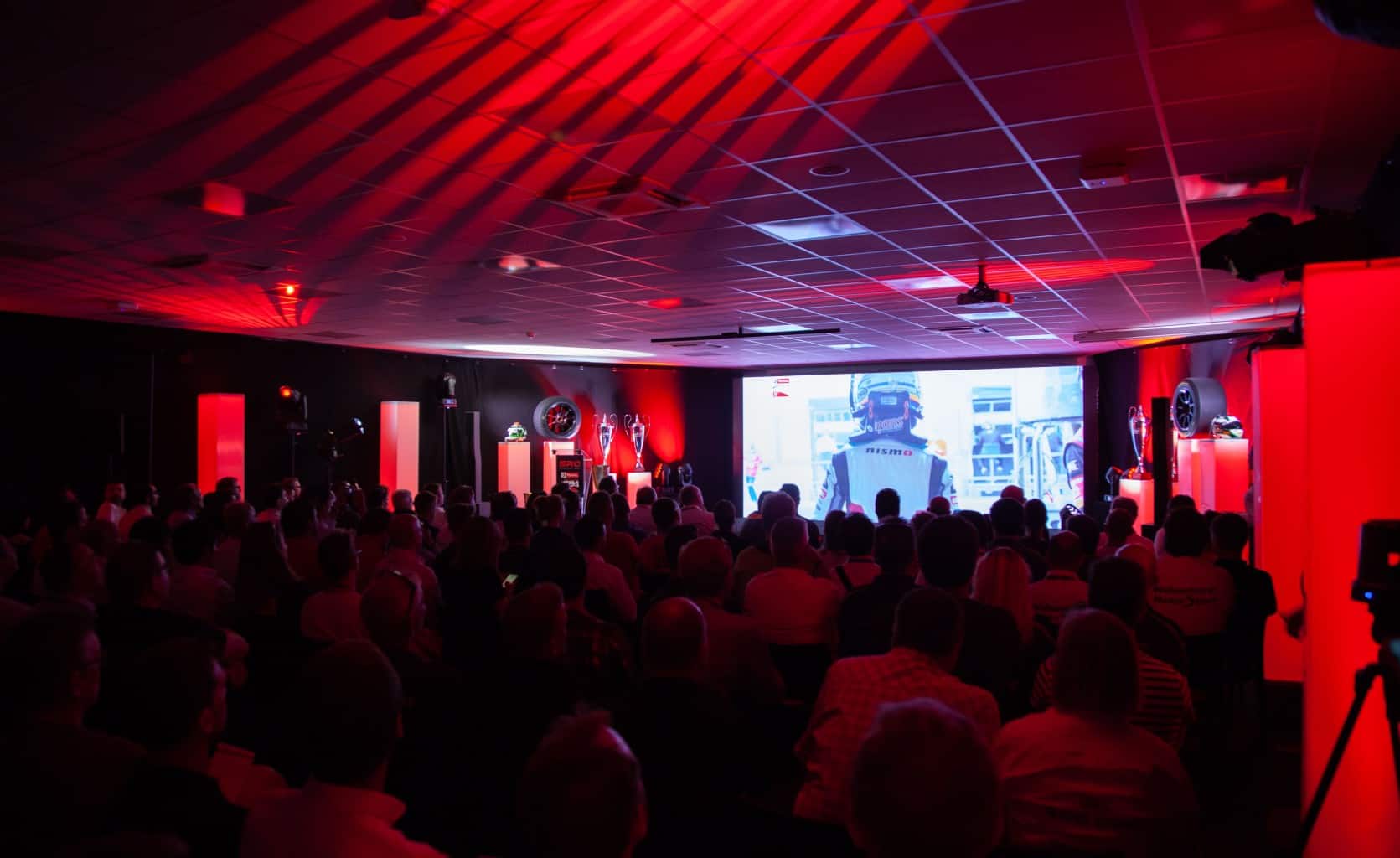 Organisation de la conférence de presse d''SRO par So Event