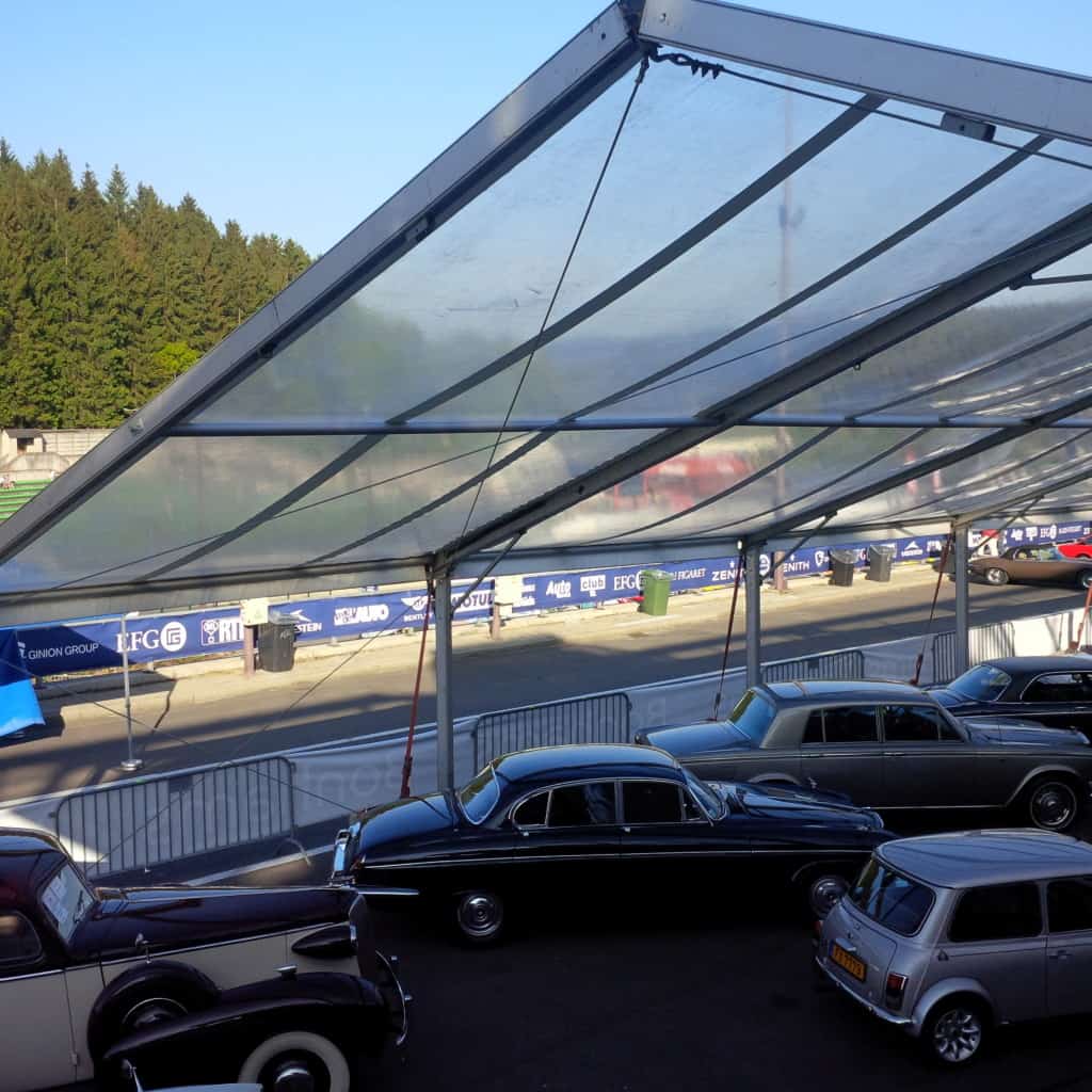 Espace de vente Bonhams lors des Spa-Classic 2014