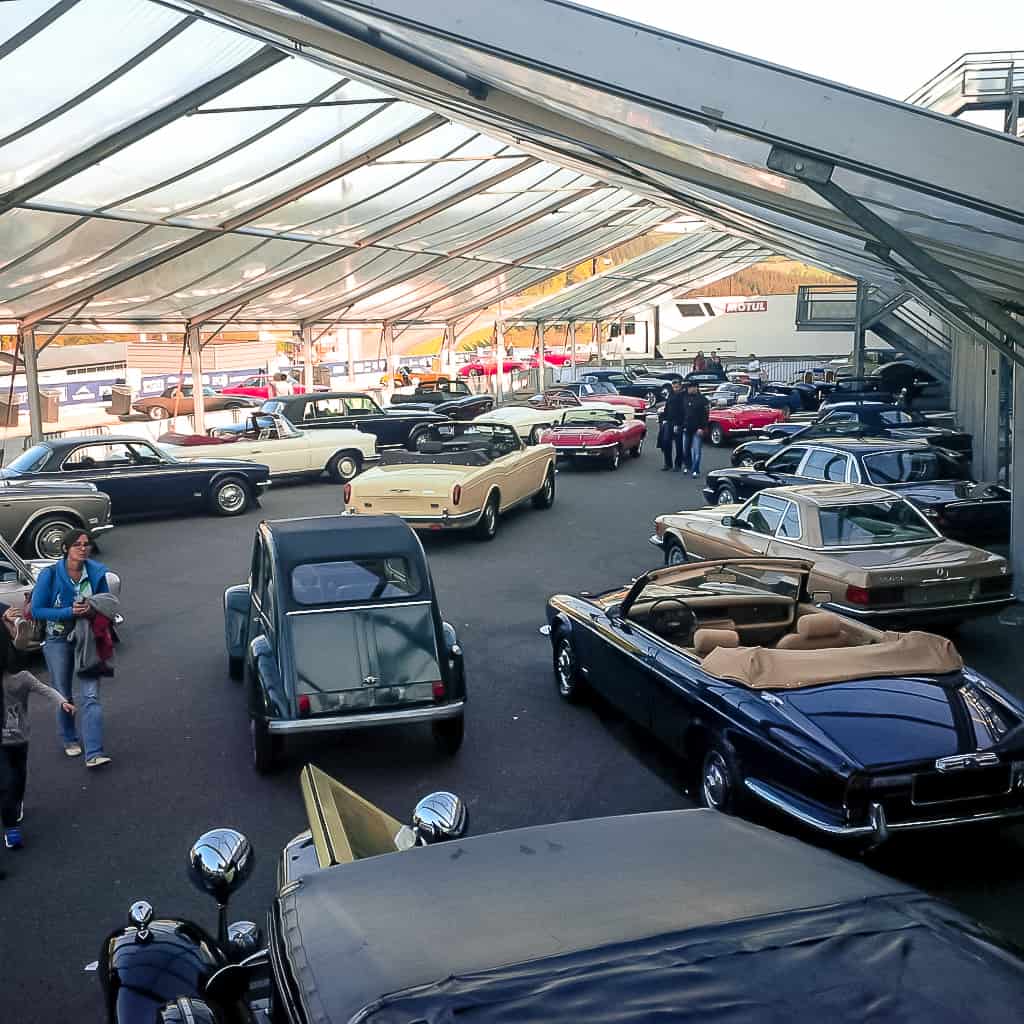 Espace de vente Bonhams lors des Spa-Classic 2014