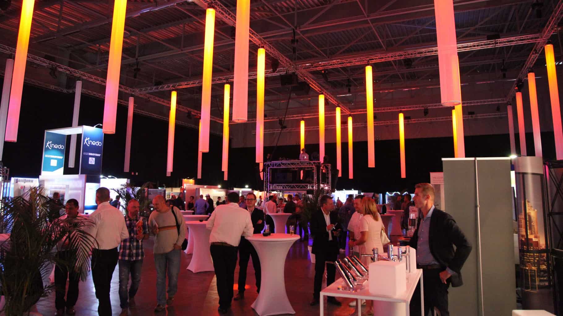 Salon Induscabel organisé par So Event sur le thème de l'ombre et la lumière