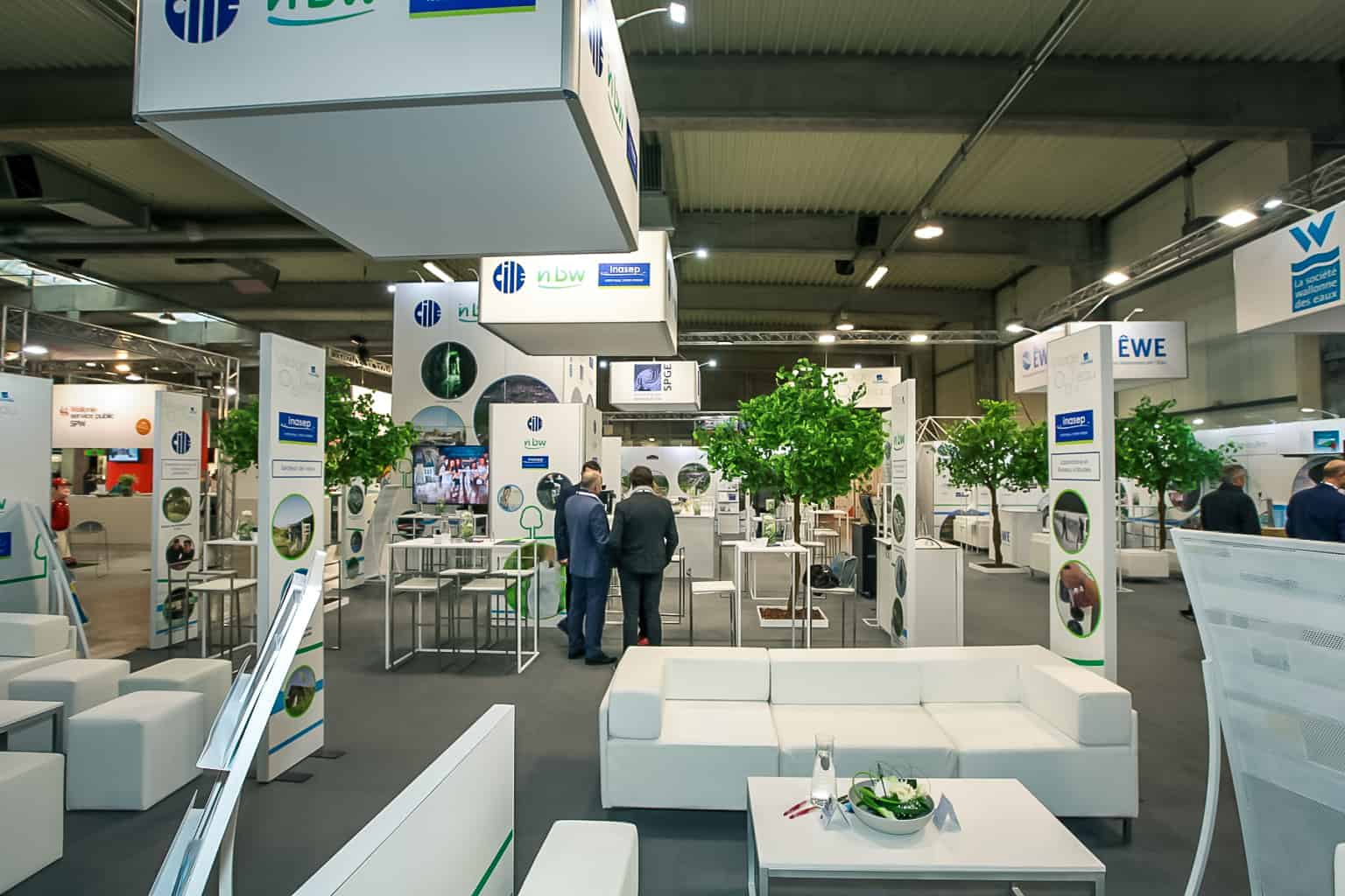 Stand Aquawal au Salon des Mandataires. Conception par SO Event